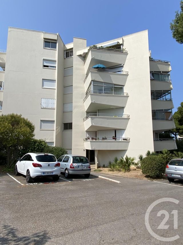 Appartement T3 à vendre - 3 pièces - 63.28 m2 - SETE - 34 - LANGUEDOC-ROUSSILLON - Century 21 Agence Des Halles