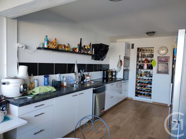 Appartement F3 à vendre - 3 pièces - 90.57 m2 - SETE - 34 - LANGUEDOC-ROUSSILLON - Century 21 Agence Des Halles